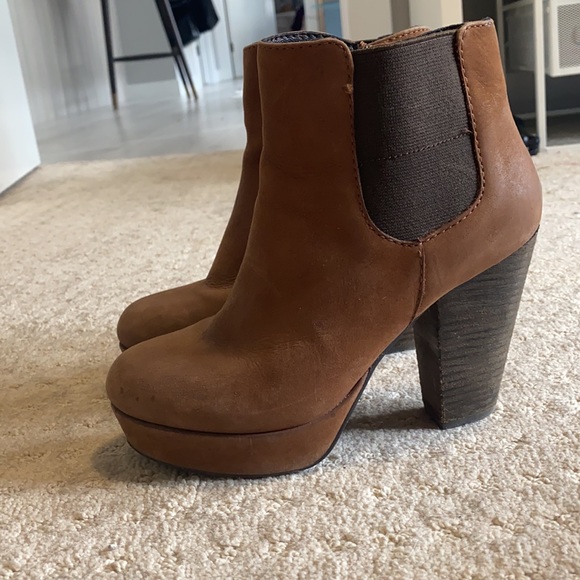 Steve Madden Booties - Picture 3 of 4
